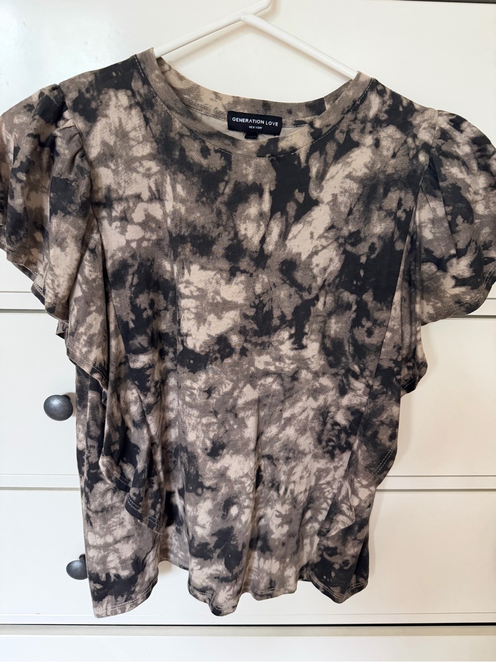 Generation Love Beige and Black Tie-Dye Puff Sleeve Tee